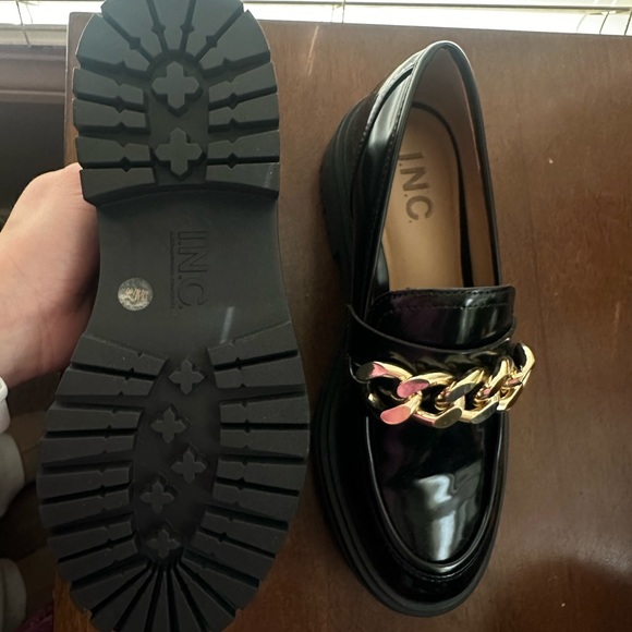 Black Loafers (Women’s) - Picture 5 of 6